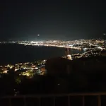 Unique View *